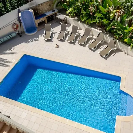 Elegant With Pool Near Carvoeiro Tatil Evi *